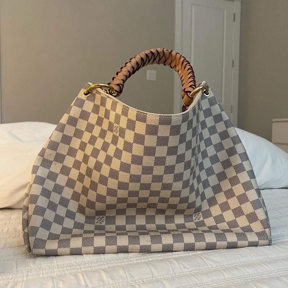 LOUIS VUITTON GRACEFUL MM DAMIER AZUR